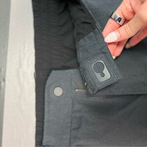 Lululemon men’s joggers